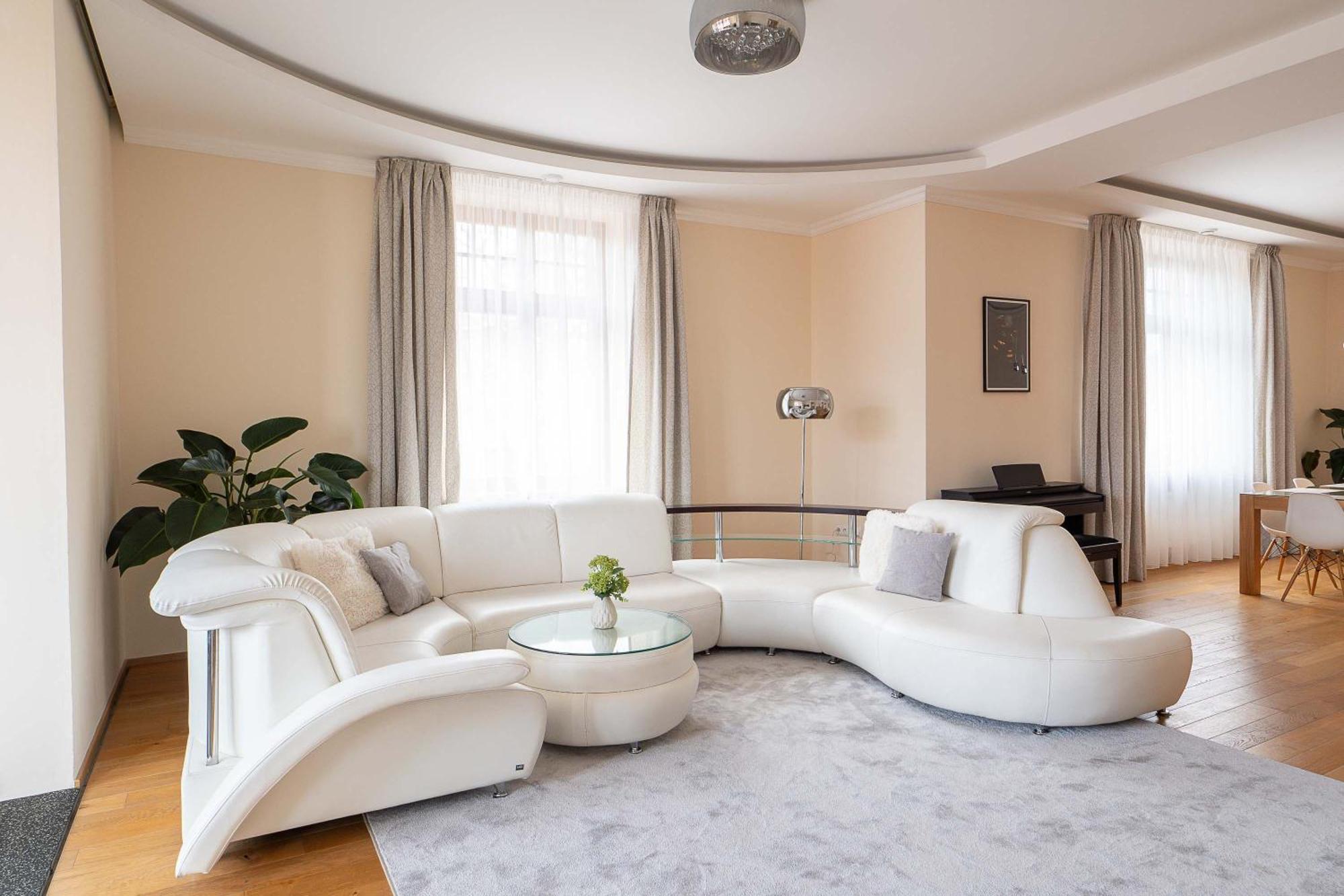 Executive 2-Bdrm Central Suite Ústí nad Labem Exteriör bild